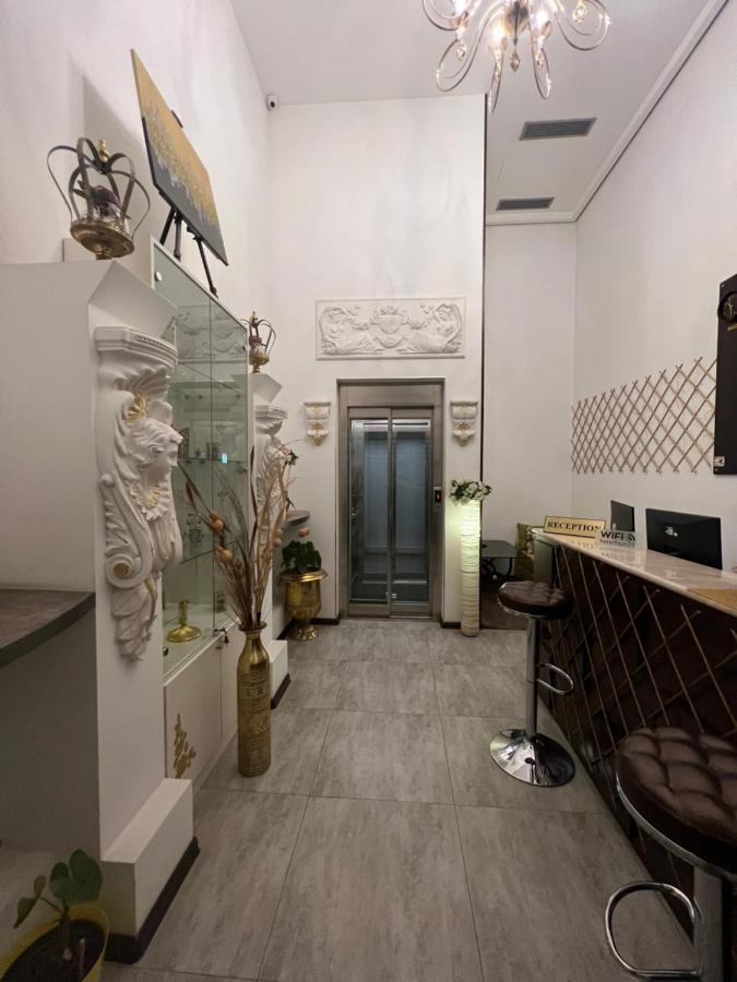 Hotel Fleur 예레반 외부 사진